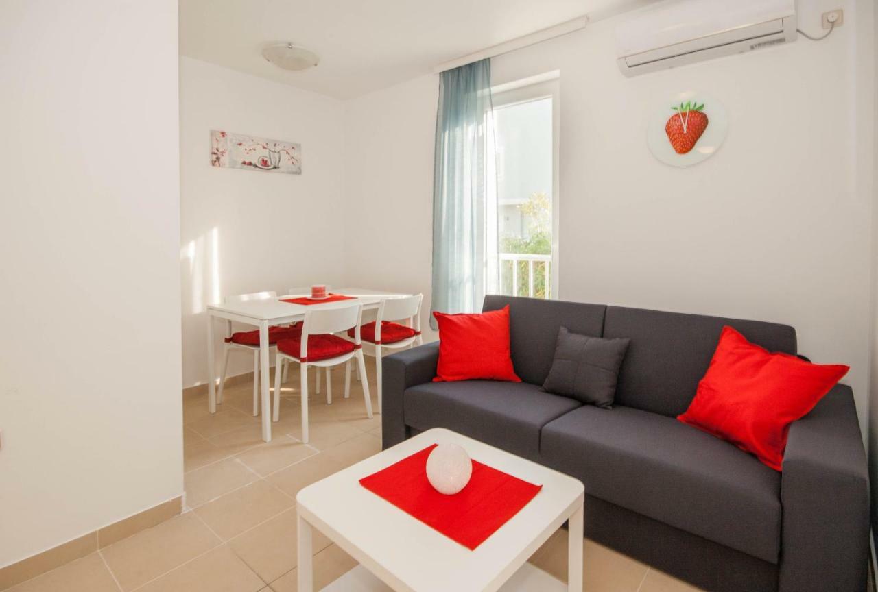 Apartament Mimoza 7 For 4